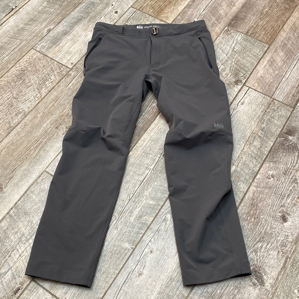 REI Co-op Activator Softshell Pants 36 x *32”